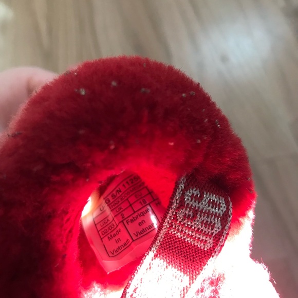 Ugg baby metallic sparkle slippers - Picture 2 of 3